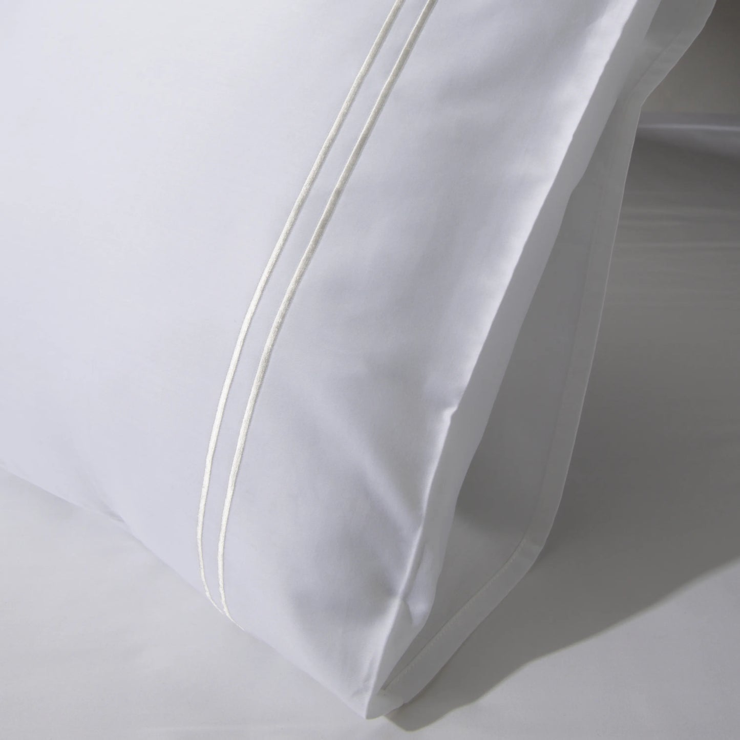 Dream Sateen Pillowcase by Voucler