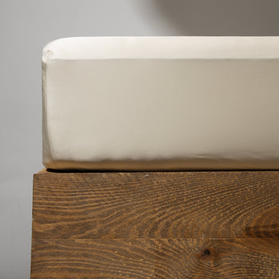 PURE BAMBOO FABRIC FITTED SHEET