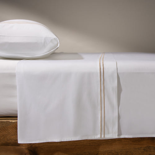 BUNDLE ESSENCE SATEEN GOLD EMBROIDERY