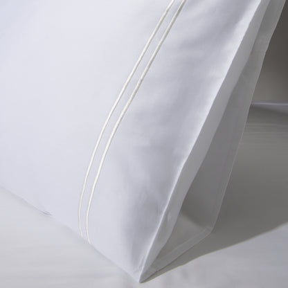 BUNDLE ESSENCE SATEEN WHITE EMBROIDERY