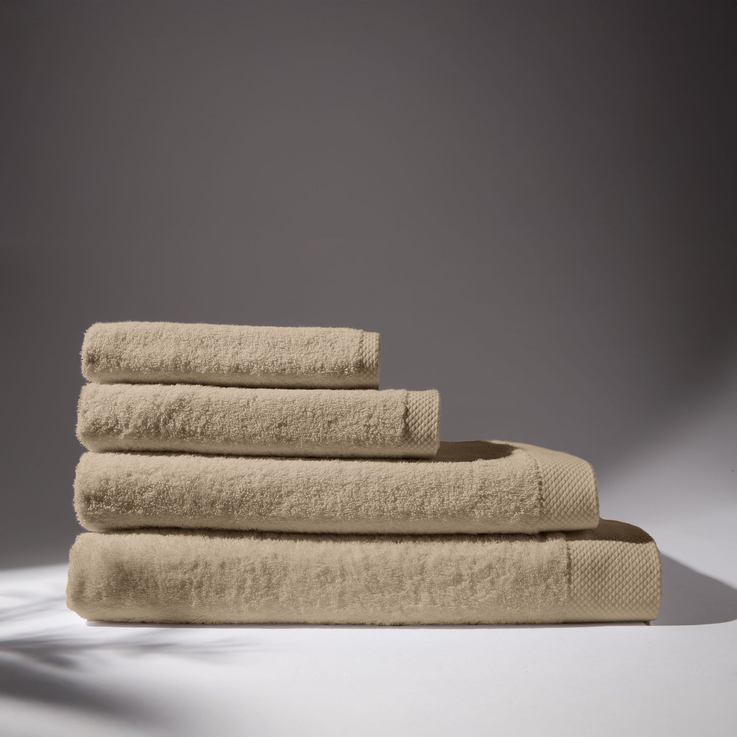 OASIS SUPER SOFT BATH TOWEL