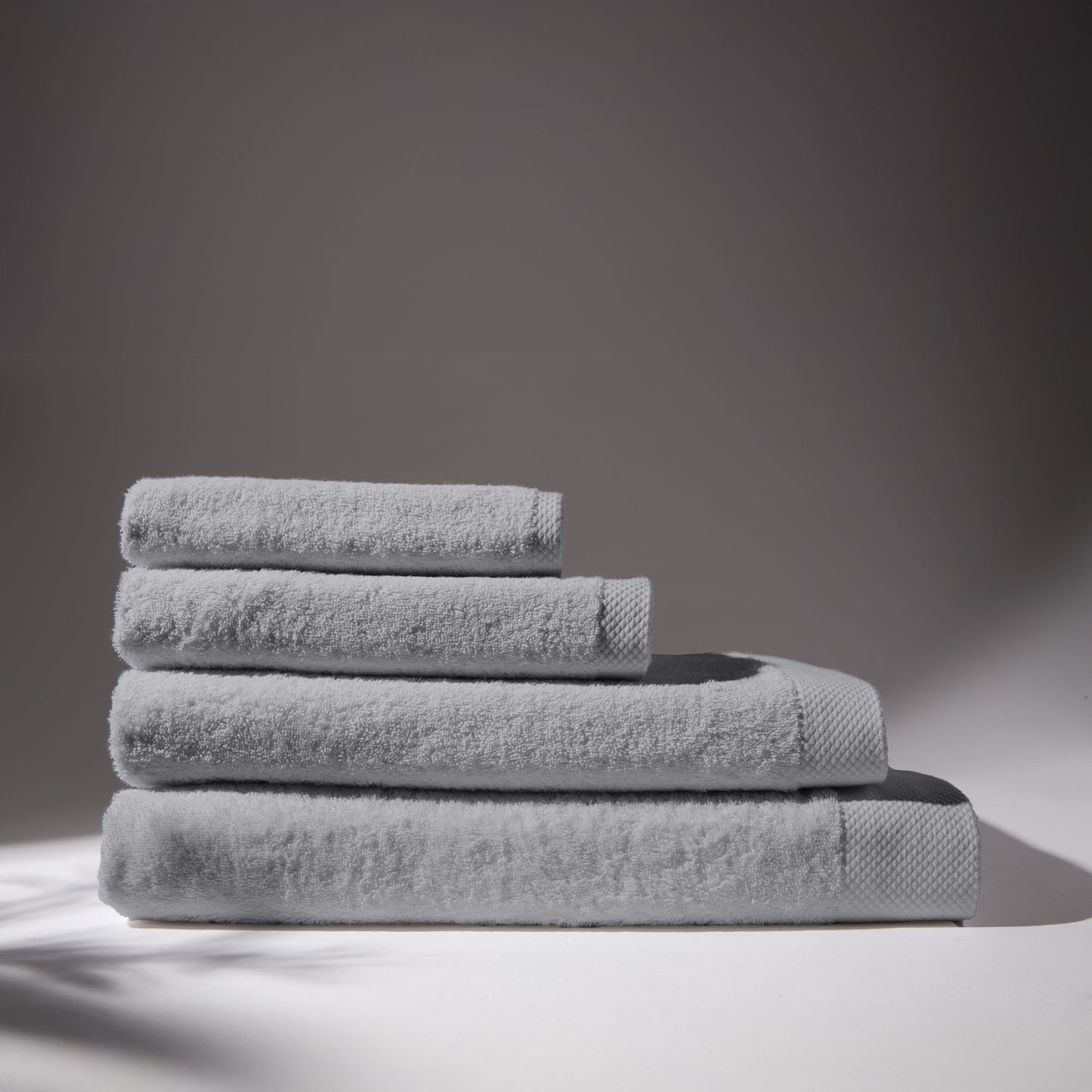 OASIS SUPER SOFT BATH TOWEL