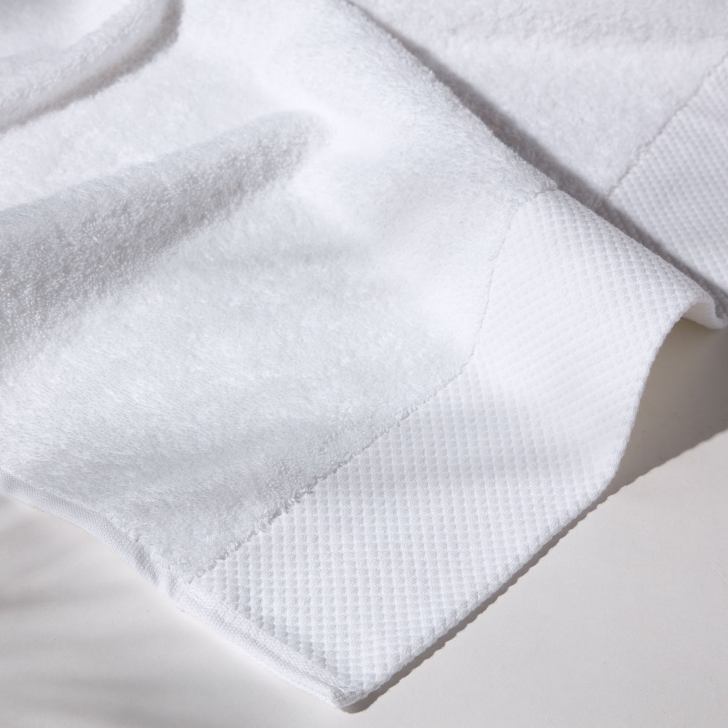 OASIS SUPER SOFT BATH TOWEL