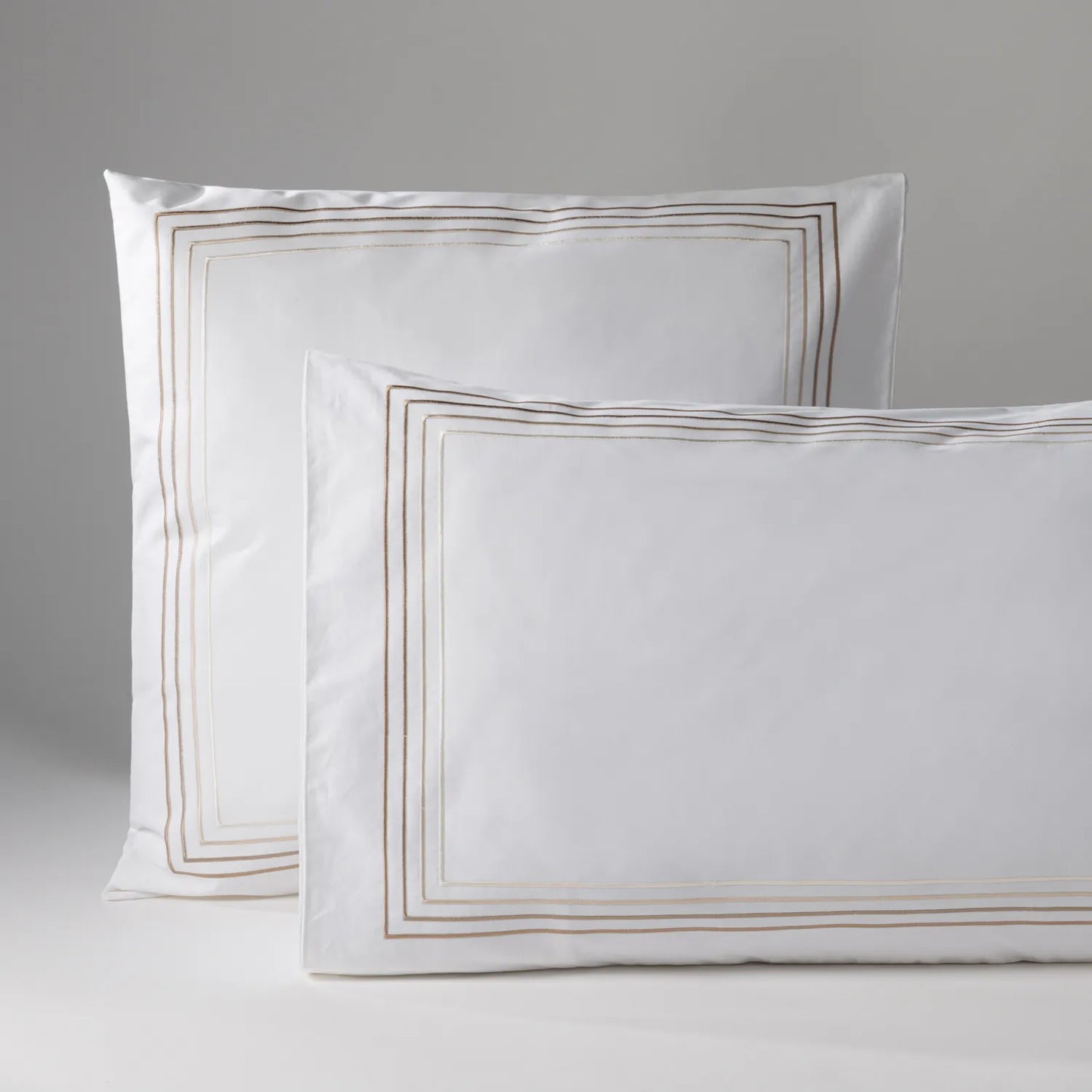 Fronha e capa de travesseiro da Voucler