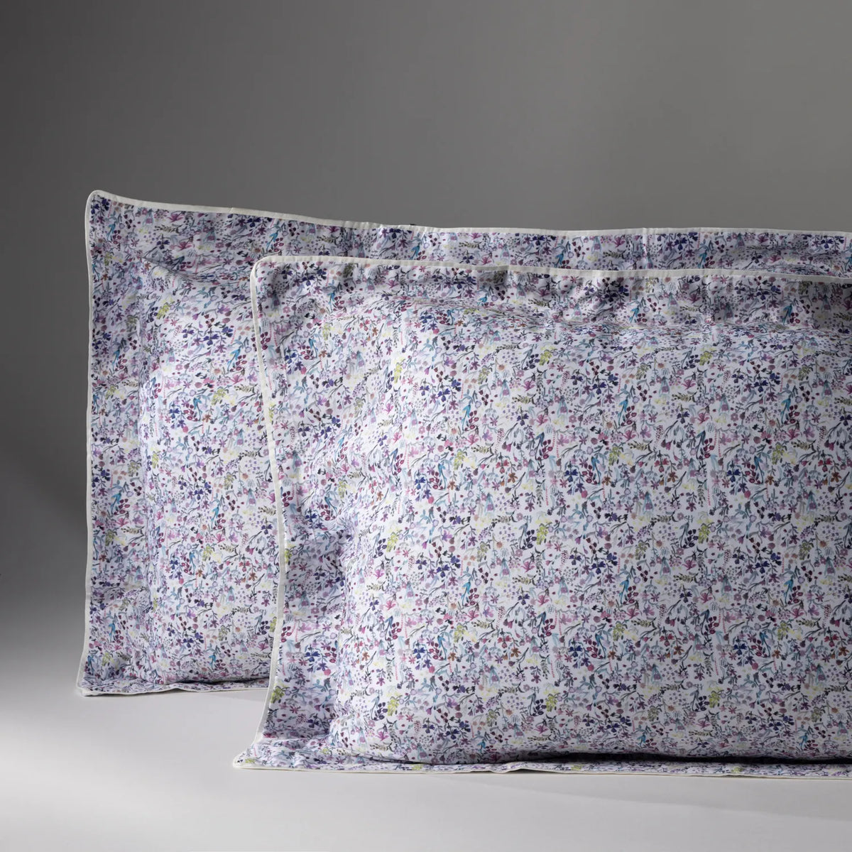 Capa de travesseiro floral da Voucler