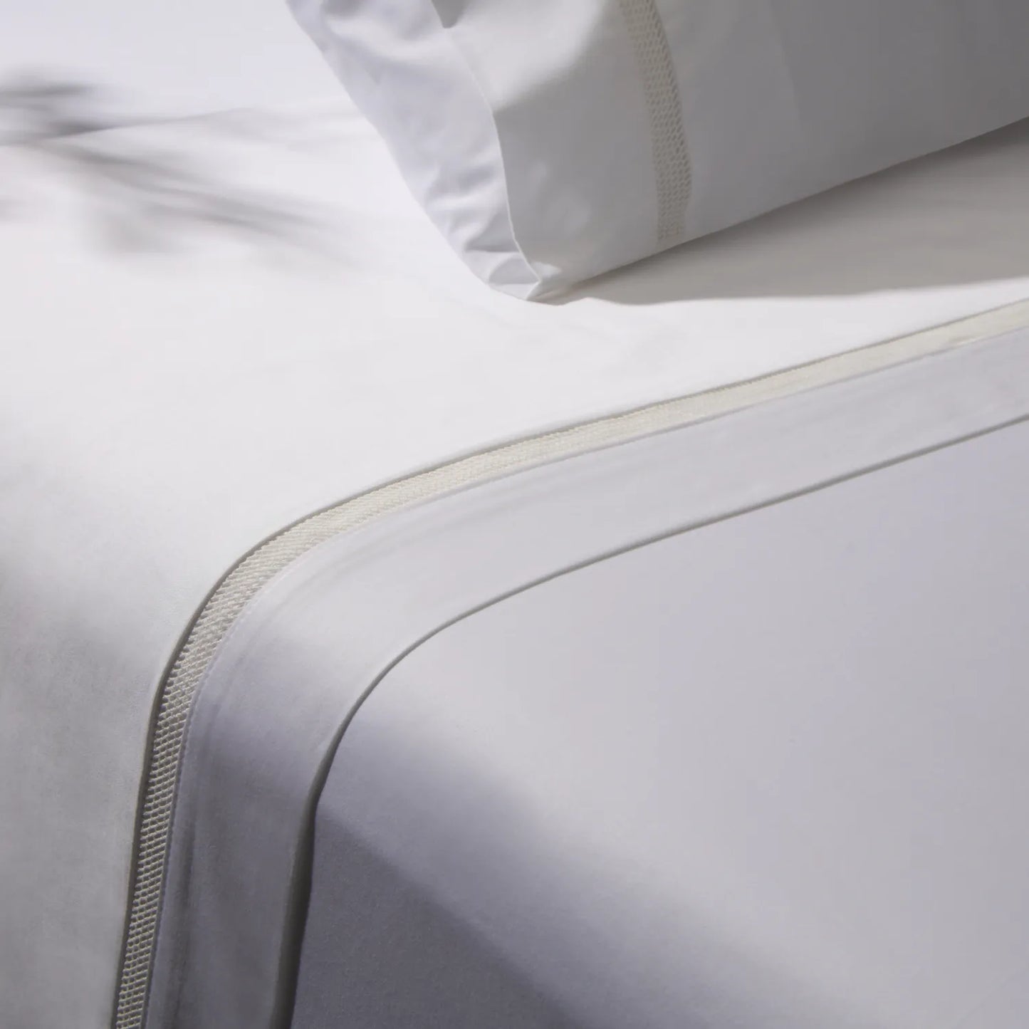 Conjunto de cama com fronha e capa de travesseiro