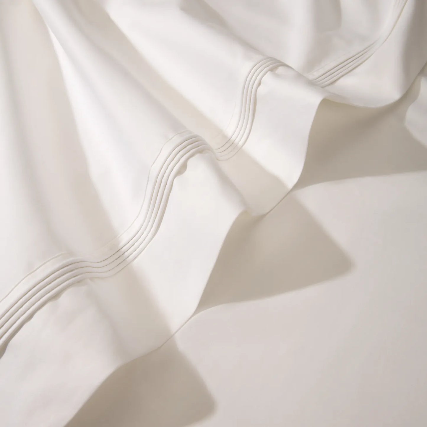 Lençol de cama na cor branca