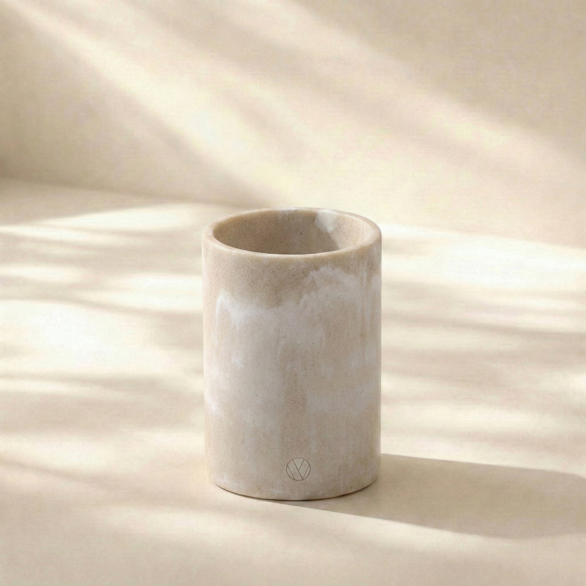 STONE ESSENCE BECHER