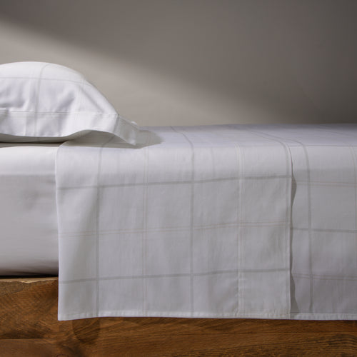 BUNDLE WHISPER SATEEN