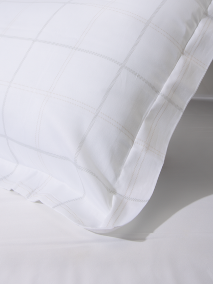 BUNDLE WHISPER SATEEN