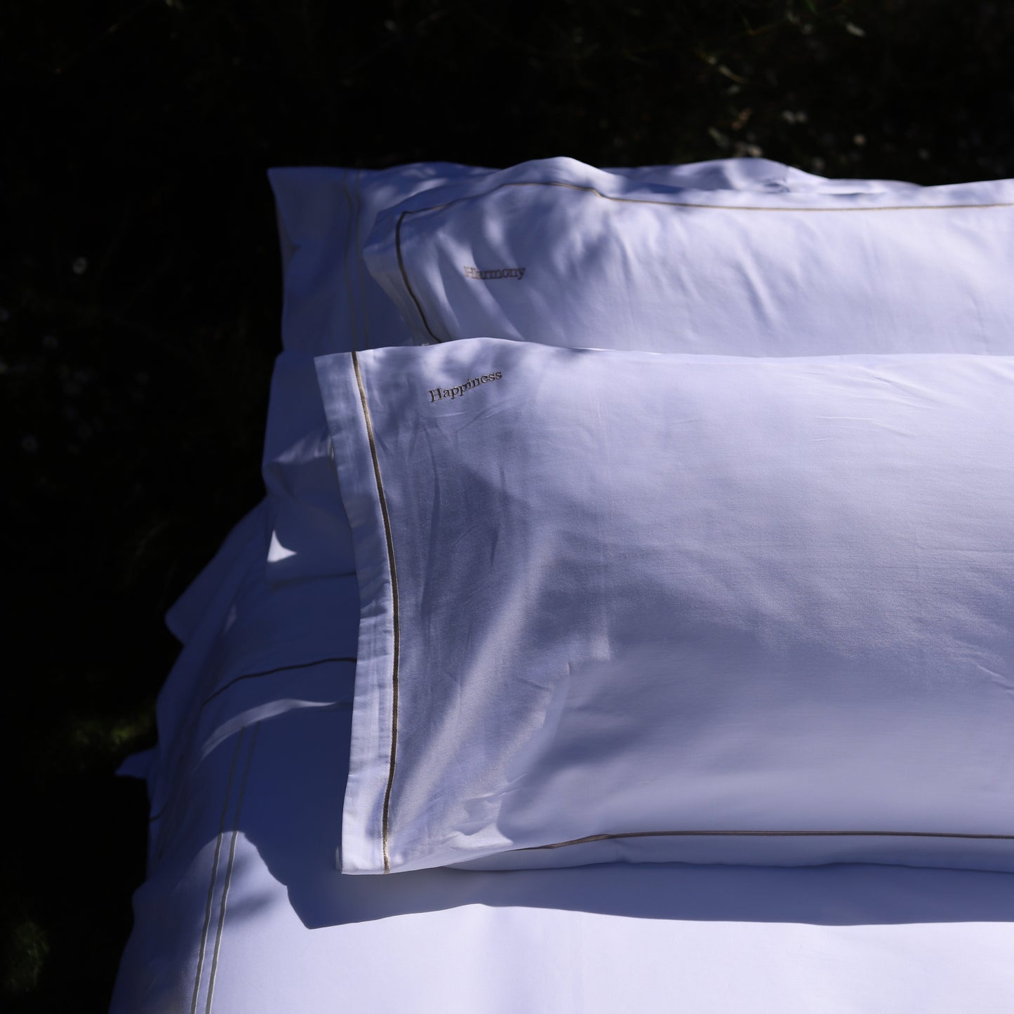 WISDOM 300 THREAD COUNT SATEEN FLAT SHEET