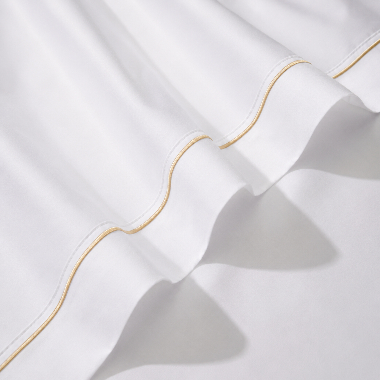 Heaven luxury sateen flat sheet golden